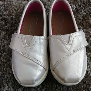 Toddler Toms